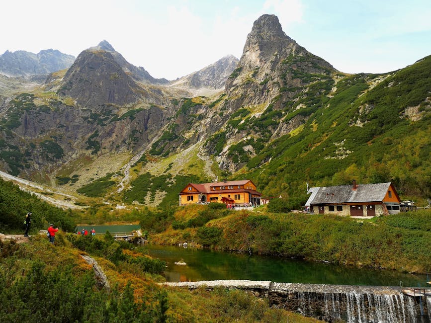 Mountain lodge accommodation near Tongariro Crossing