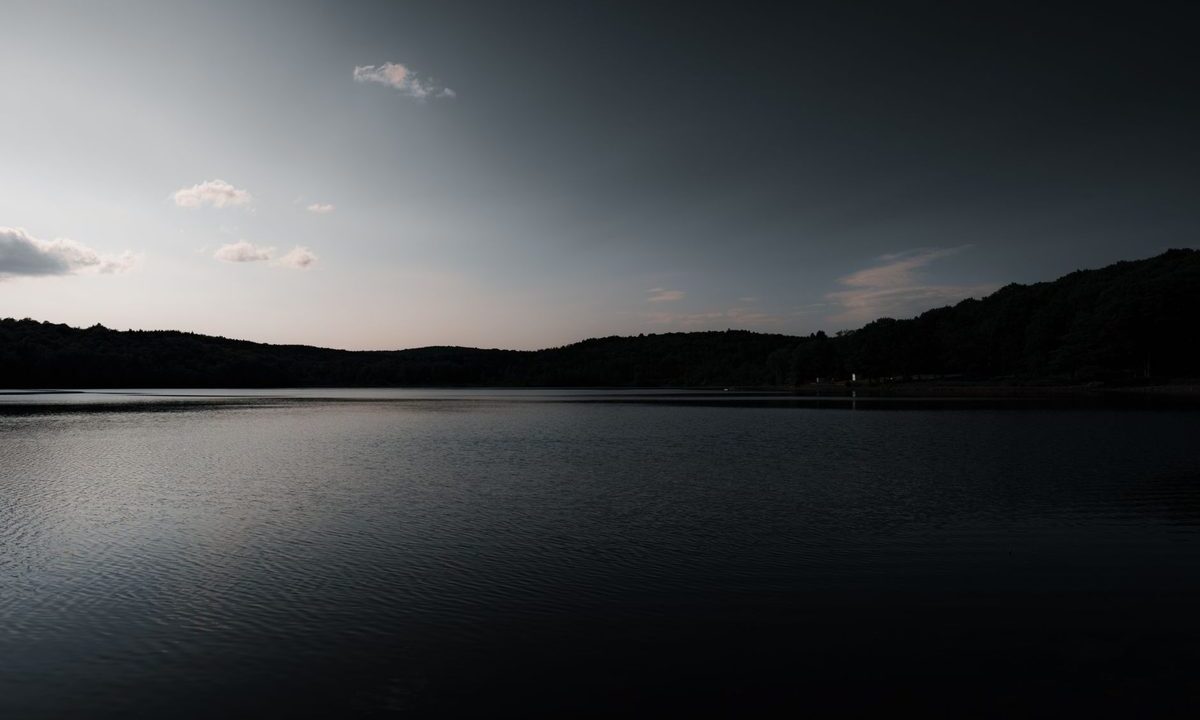 Things to do in Taupo at night: evening light over Lake Taupo